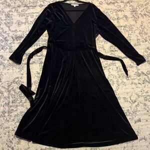 Preston & York Elegant Black Long Sleeve Dress